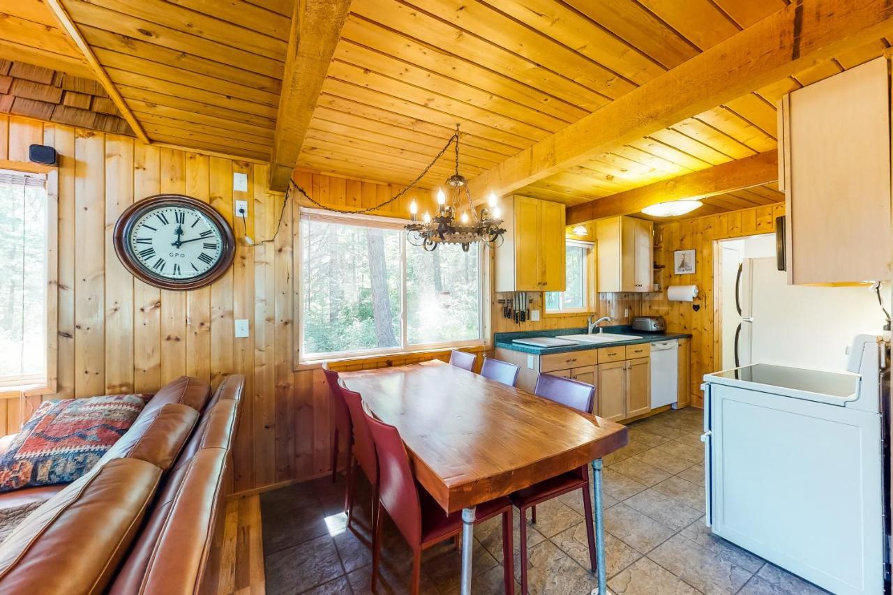 Вилла Cabin In The Woods Левенуэрт Экстерьер фото